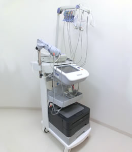 心電図・血管年齢測定器